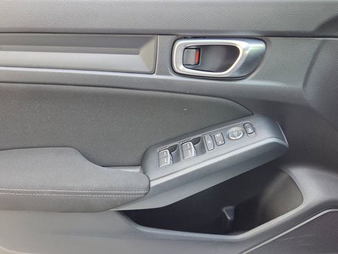 Used 2023 Honda Civic LX image 29