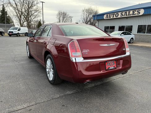 Used 2014 Chrysler 300 Base AWD 4dr Sedan w/ Driver Convenience Group image 6
