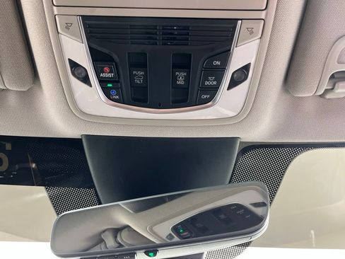 Certified 2024 Acura MDX FWD image 25