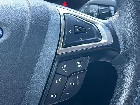 Used 2024 Ford Edge SEL AWD/4WD image 34