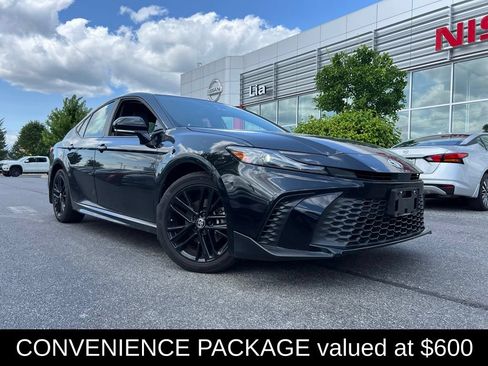 Used 2025 Toyota Camry SE w/ Convenience Package AWD/4WD image 2