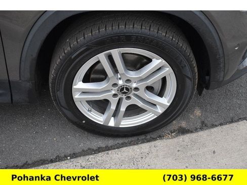 Used 2023 Mercedes-Benz GLB 250 250 4MATIC image 43