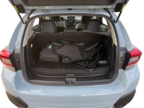 Used 2023 Subaru Crosstrek Hybrid w/ Moonroof Package w/Navigation image 17