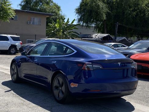 Used 2020 Tesla Model 3 Standard Range Plus RWD image 2