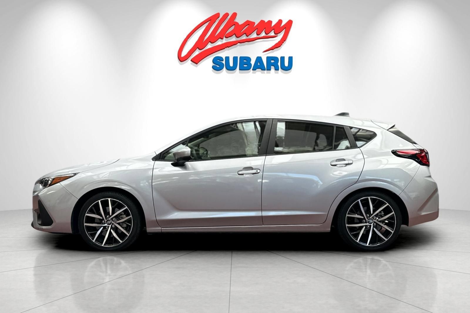Used 2024 Subaru Impreza 2.0i Sport AWD/4WD image 8
