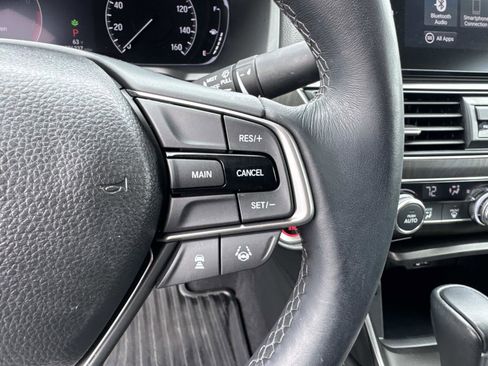 Used 2018 Honda Accord EX-L image 28