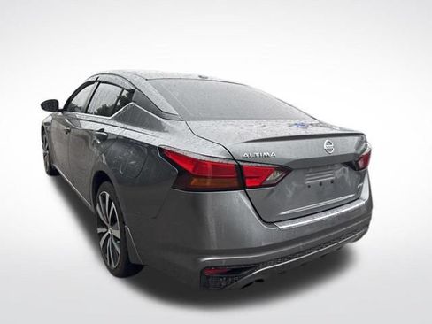 Used 2020 Nissan Altima 2.5 SR w/ Premium Package AWD/4WD image 3