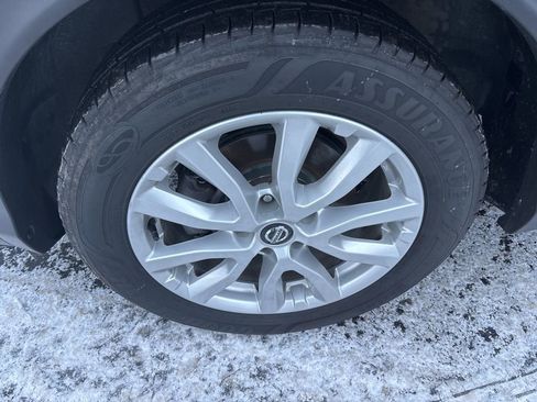 Used 2020 Nissan Rogue Sport SV w/ All-Weather Package AWD/4WD image 10