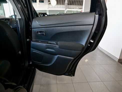 Used 2024 Mitsubishi Outlander Sport AWD image 23