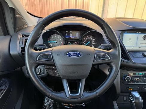 Certified 2019 Ford Escape SEL AWD/4WD image 30