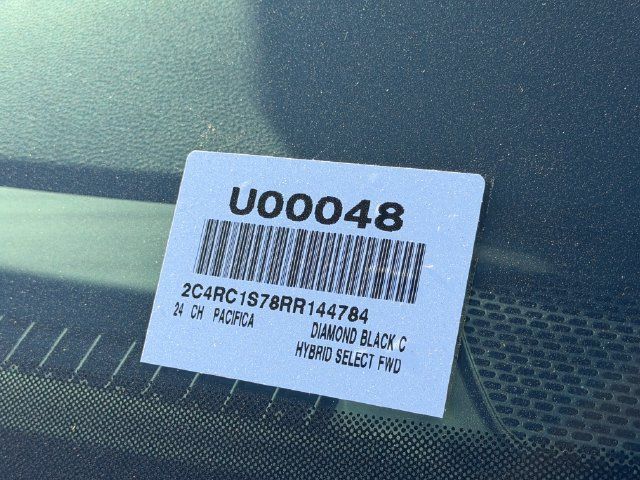 Used 2024 Chrysler Pacifica Limited FWD image 14