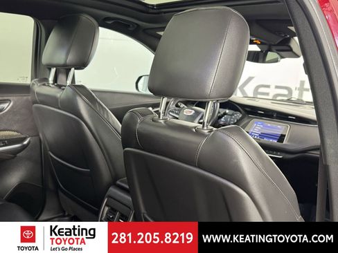 Used 2021 Cadillac XT4 Sport image 18