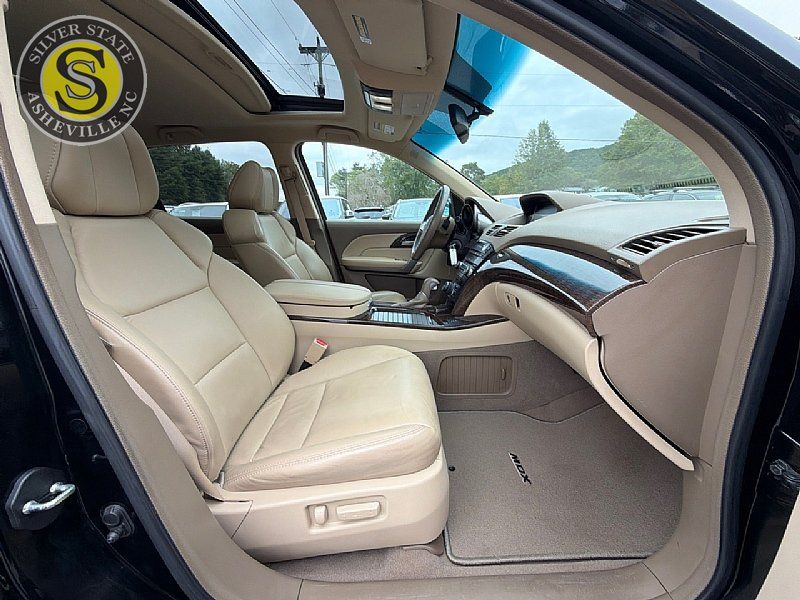 Used 2013 Acura MDX w/ Technology Package AWD/4WD image 16