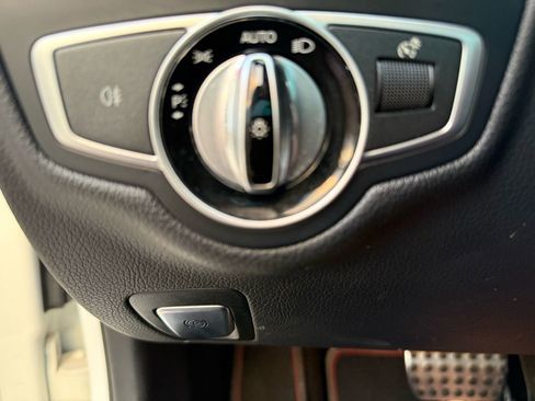 Used 2017 Mercedes-Benz C 43 AMG 4MATIC Sedan image 38