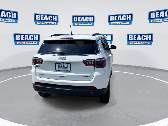 Used 2024 Jeep Compass Latitude AWD/4WD image 7