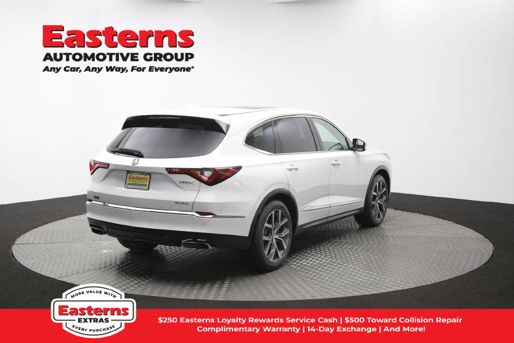 Used 2023 Acura MDX w/ Technology Package AWD/4WD image 45