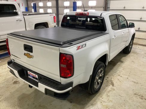 Used 2017 Chevrolet Colorado Z71 image 12