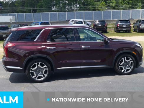 Used 2024 Hyundai Palisade Limited FWD image 5
