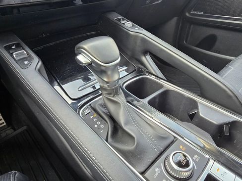 Used 2021 Kia Telluride SX w/ SX Prestige Package image 40