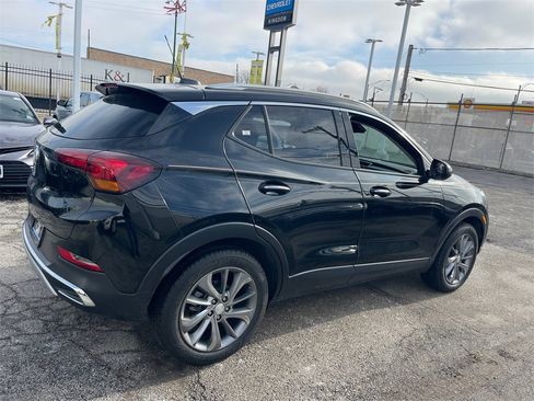 Used 2023 Buick Encore GX Essence w/ Experience Buick Package image 4