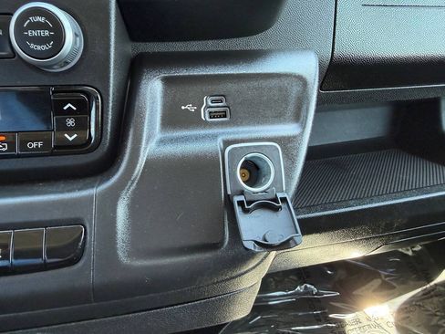 Used 2023 RAM ProMaster 3500 FWD image 37