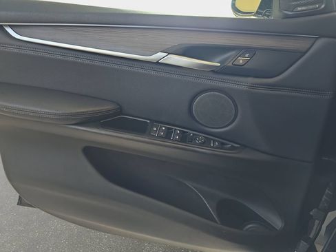 Used 2018 BMW X5 xDrive40e AWD/4WD image 30