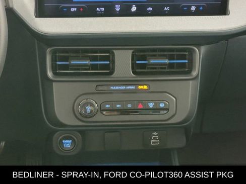 Used 2025 Ford Maverick XLT FWD image 23