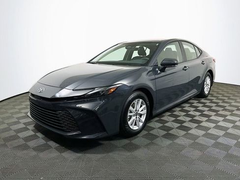 Certified 2025 Toyota Camry LE image 4