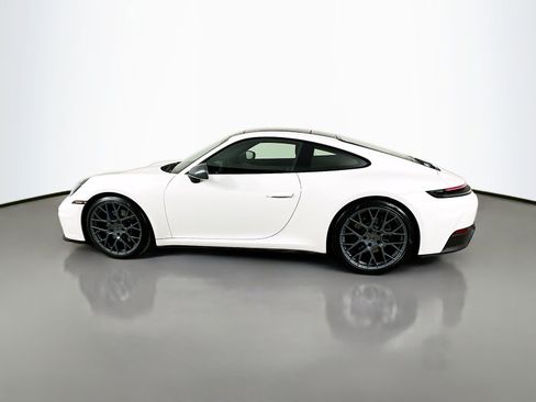 Used 2025 Porsche 911 Carrera T RWD image 8