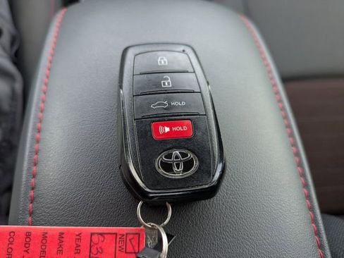 Used 2025 Toyota Corolla SE FWD image 28