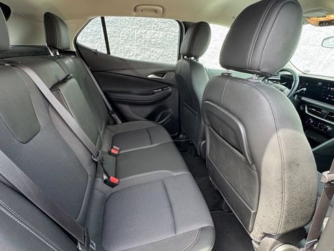 Used 2024 Buick Encore GX Preferred w/ Comfort Package AWD/4WD image 11