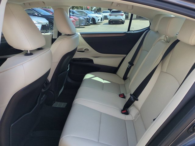 Certified 2024 Lexus ES 350 w/ Premium Package FWD image 13