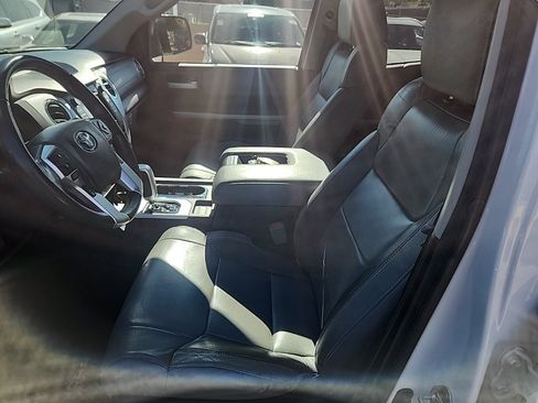 Used 2018 Toyota Tundra Limited image 10
