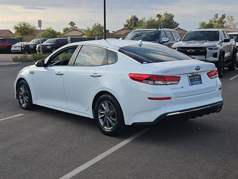 Used 2020 Kia Optima LX FWD image 3