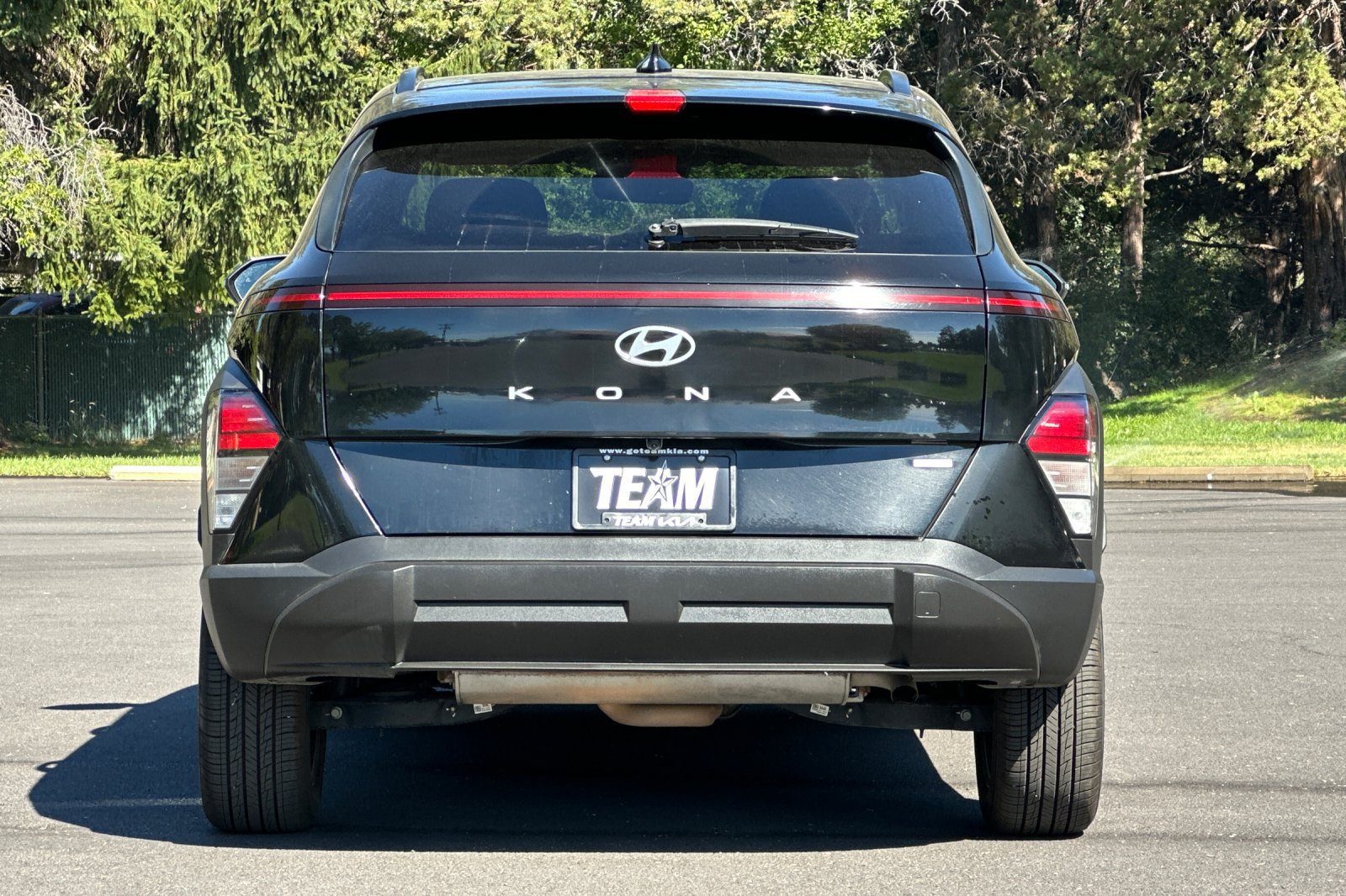 Used 2024 Hyundai Kona SEL AWD/4WD image 5