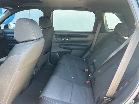 Used 2023 Honda CR-V Sport image 9