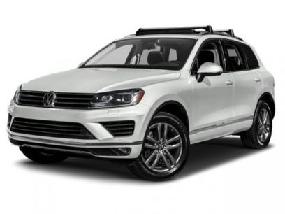 Used 2015 Volkswagen Touareg Lux