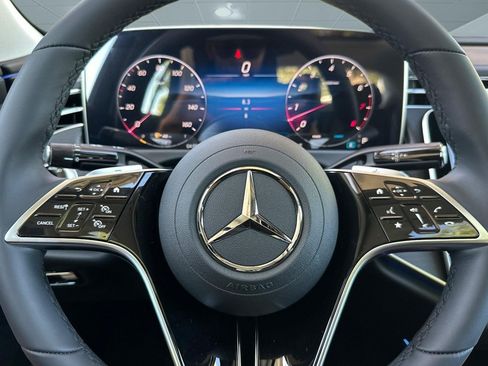New 2026 Mercedes-Benz E 450 4MATIC Sedan image 11