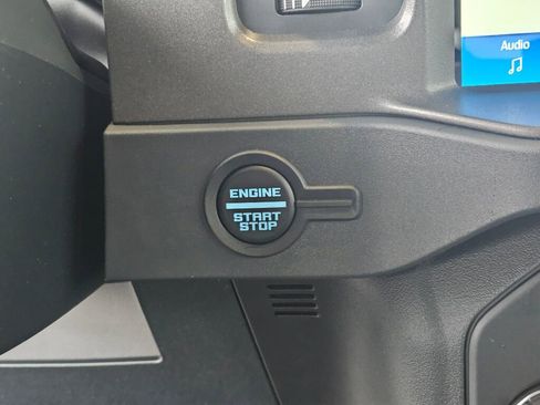 New 2025 Ford Bronco Base image 19