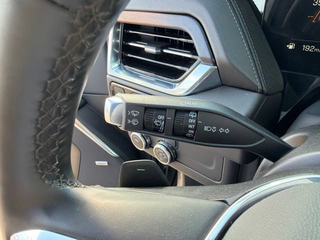 Used 2025 GMC Yukon Denali AWD/4WD image 20