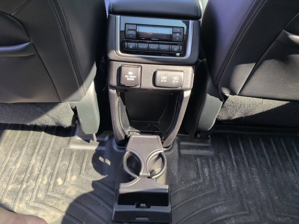 Used 2022 Subaru Ascent Touring AWD/4WD image 31