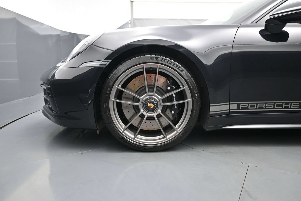 Used 2023 Porsche 911 50th Anniversary Edition AWD/4WD image 8