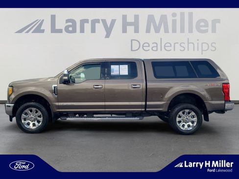 Used 2017 Ford F250 Lariat w/ Chrome Package AWD/4WD image 2