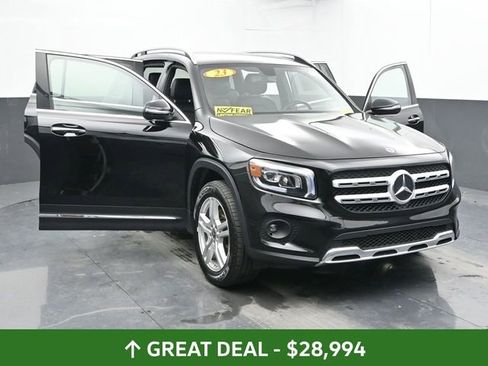 Used 2023 Mercedes-Benz GLB 250 4MATIC image 53
