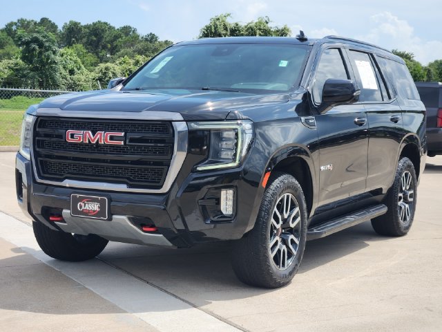 Used 2024 GMC Yukon AT4 w/ Technology Package AWD/4WD image 3
