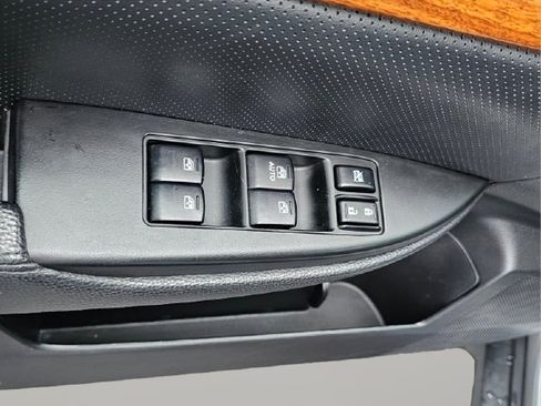Used 2013 Subaru Outback 2.5i Limited image 29