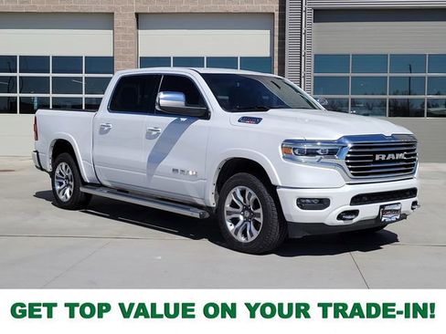 Used 2022 RAM 1500 Limited w/ Body Color Bumper Group image 1