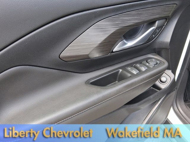 Used 2023 GMC Terrain SLE w/ Driver Convenience Package AWD/4WD image 21