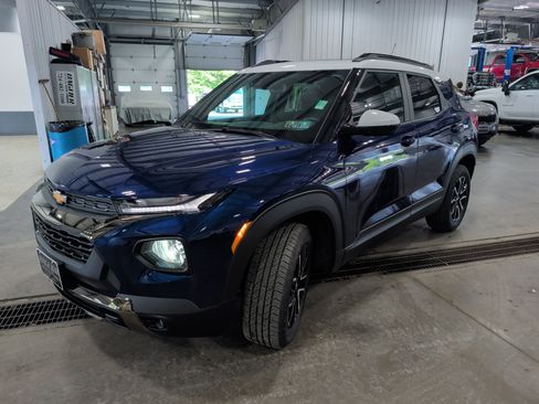 Used 2023 Chevrolet TrailBlazer ACTIV w/ Sun and Liftgate Package AWD/4WD image 6