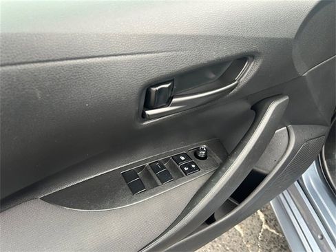 Certified 2022 Toyota Corolla LE image 13